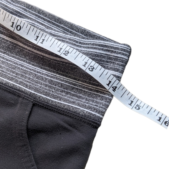 Lululemon Grey wide leg yoga pants with striped waist size 4 - Picture 2 of 4